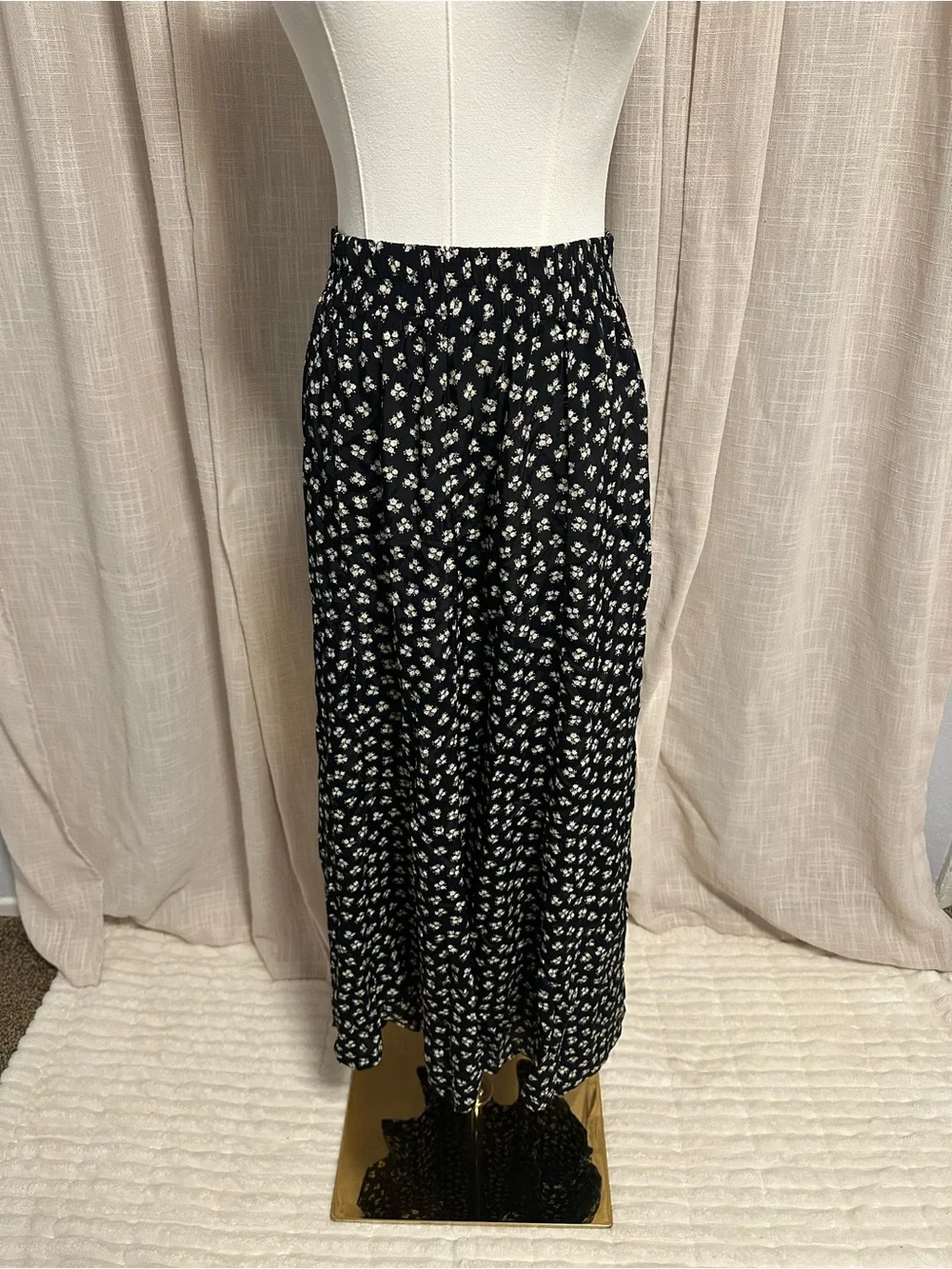 Olive Separates Black Floral Smocked-Waist Maxi Skirt